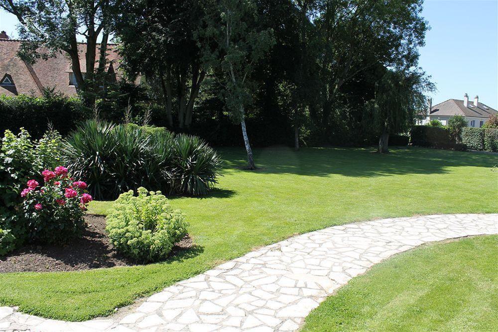 Le Relais De Montigny Hotel Montigny  Buitenkant foto